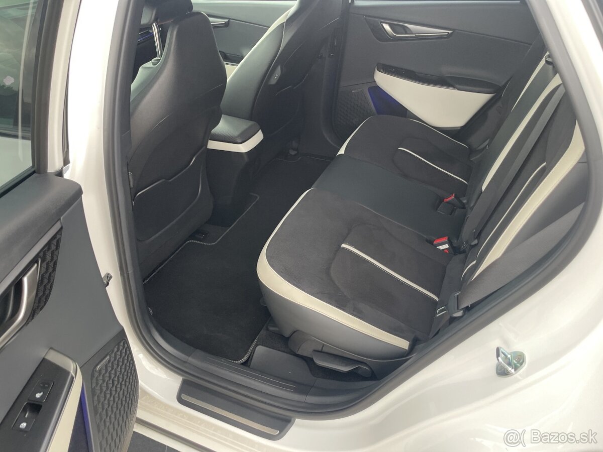 Predám KIA EV6 GT Line 84kWh RWD - 12