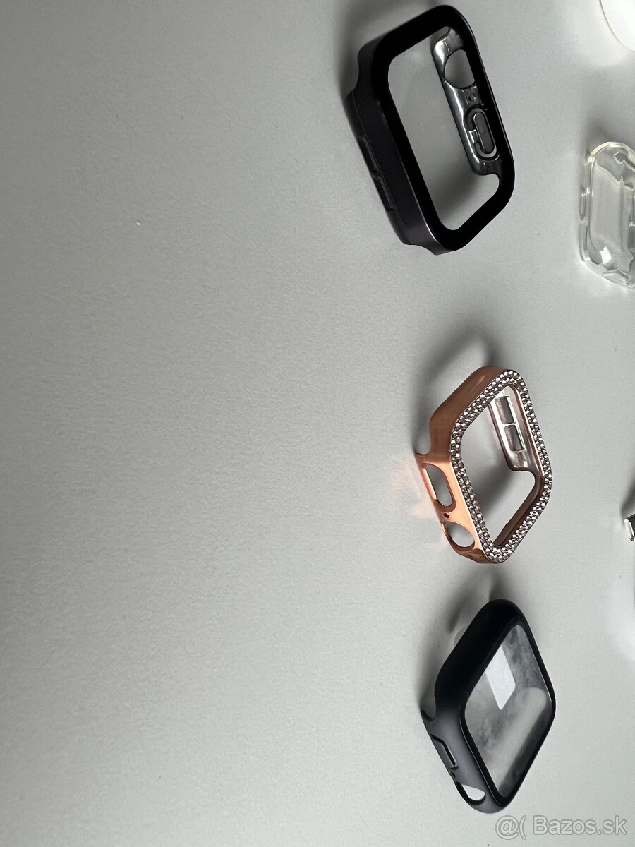 Apple Watch SE 2nd gen - 12