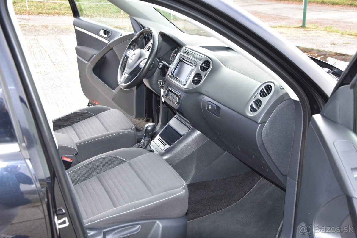 Volkswagen Tiguan - 12