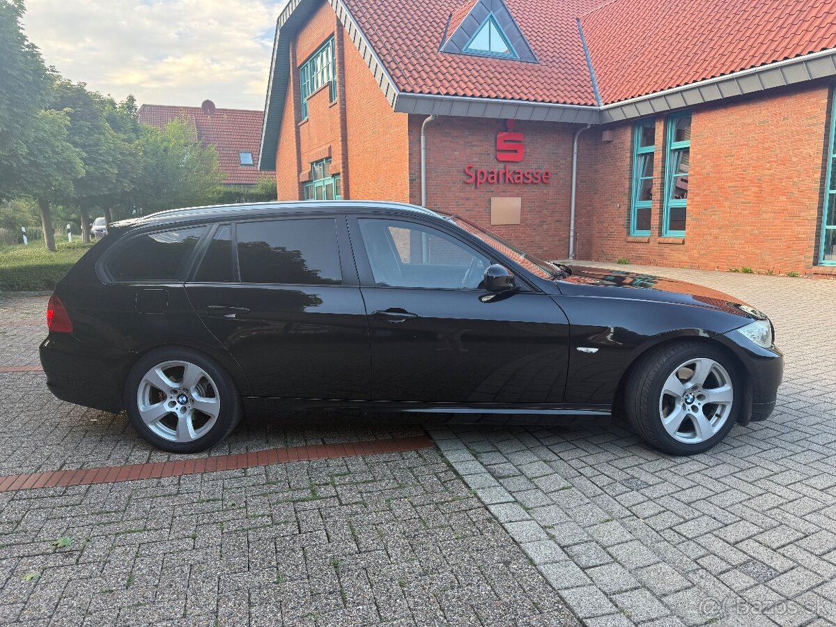 BMW e91 facelift 318d 2.0 100kw - 12