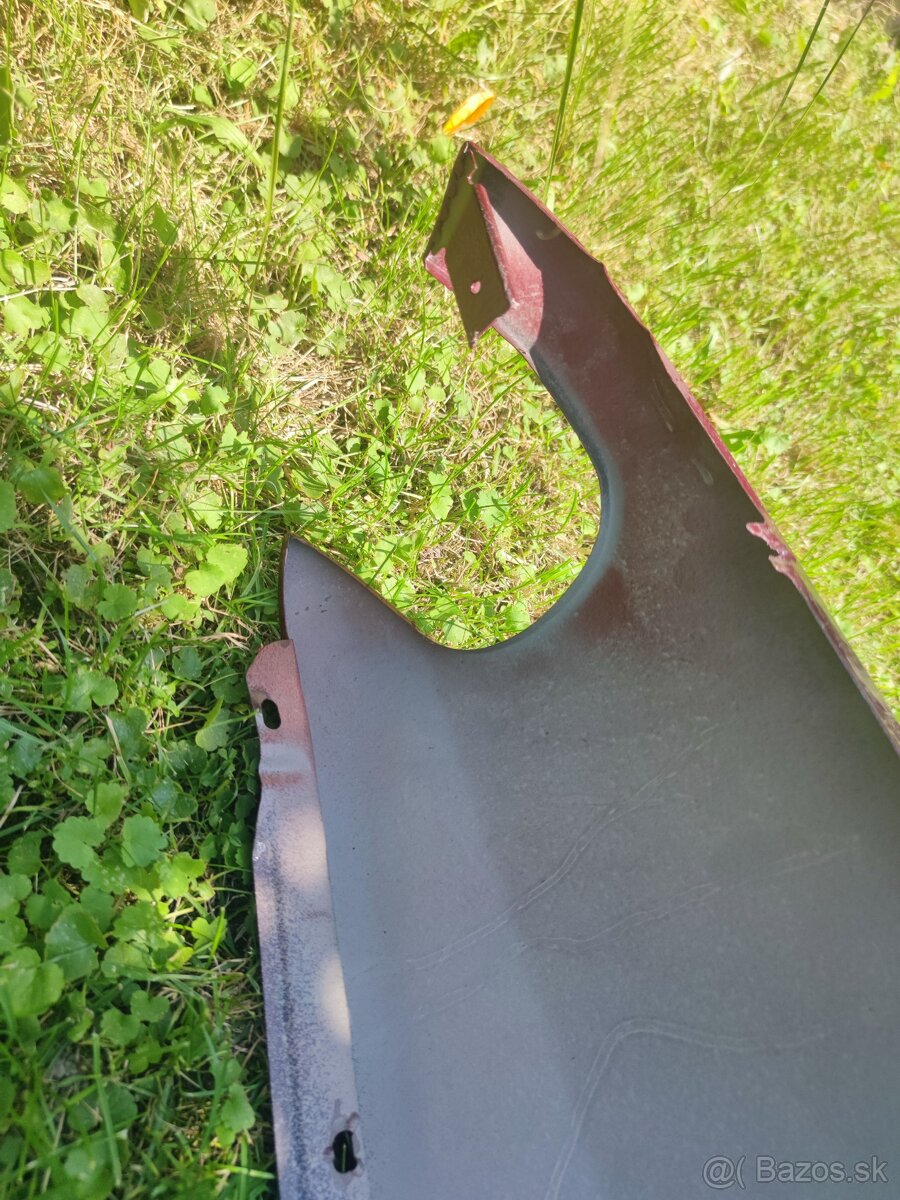 Predám predný blatník - 12