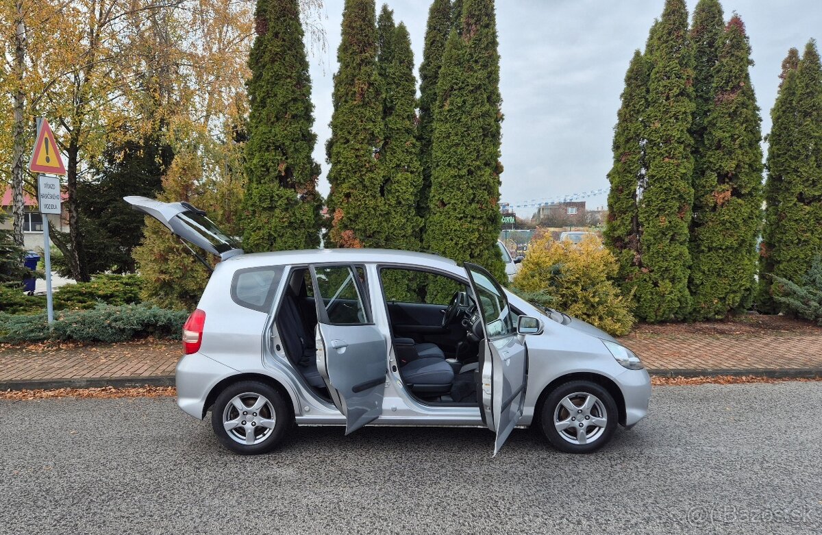 Honda Jazz 1.4 CVT automat benzín rv.2008 - 12