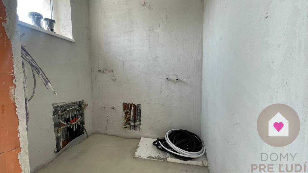 Krásny NOVÝ RD so záhradkou - POSLEDNÝ voľný , GALANTA, Kúpe - 12