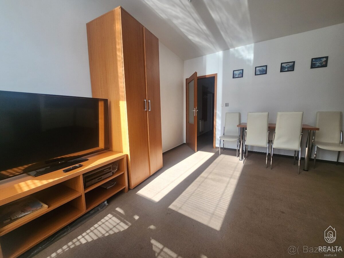 Slnečný apartmán na predaj v Tatranskej Štrbe – GOLEM - 12