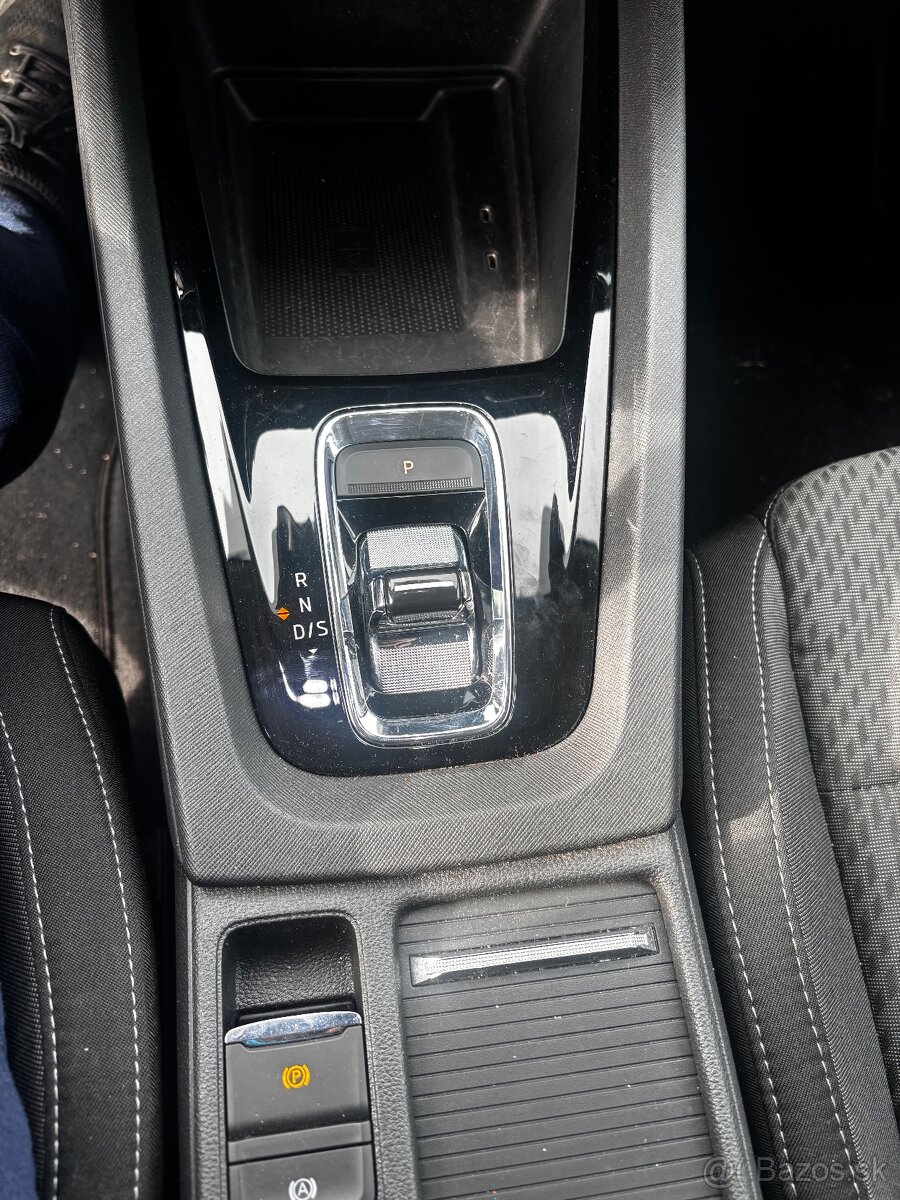 Škoda octavia IV 2.0TDI - 12
