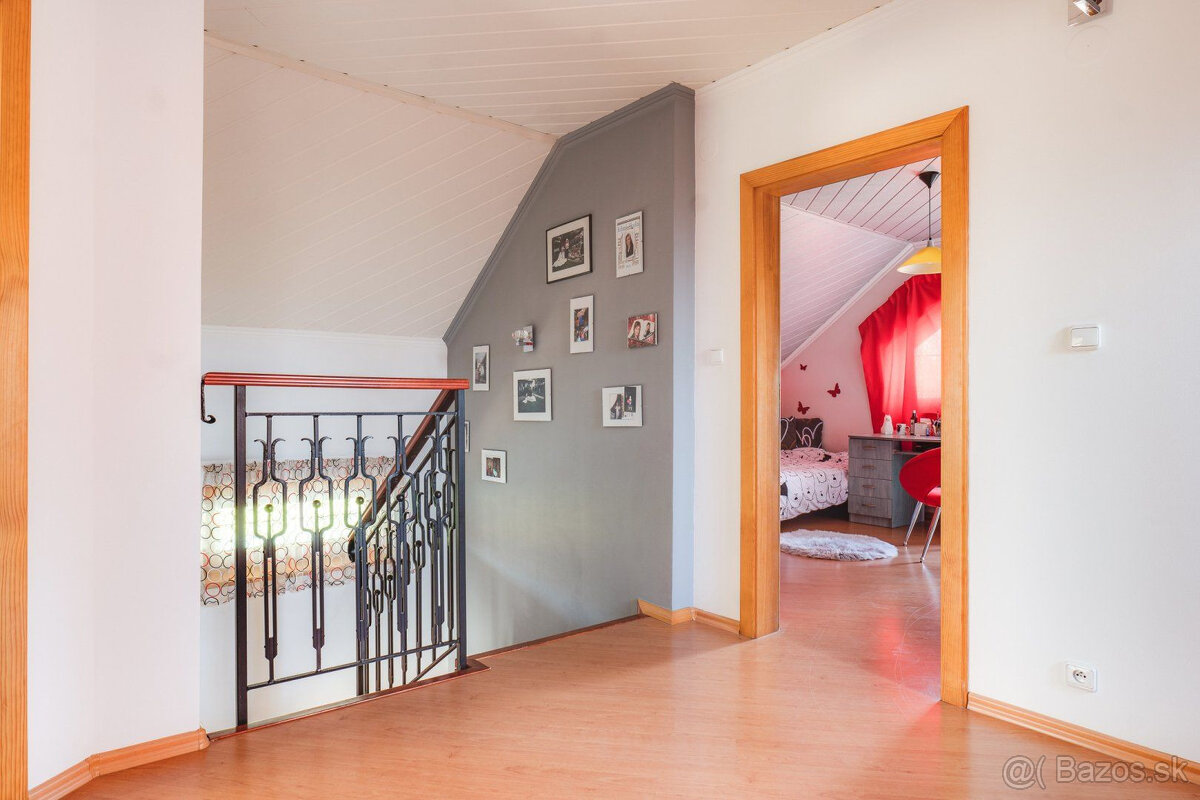 Rodinná vila s rozsiahlym pozemkom | Nižná Myšľa - 12