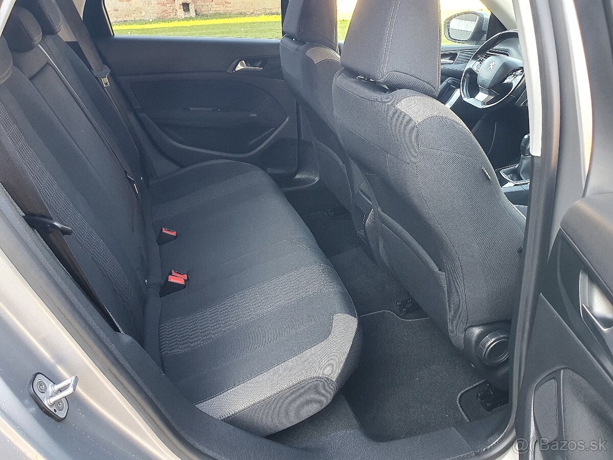 Peugeot 308 Break/SW 1.2 PureTech Style - 12