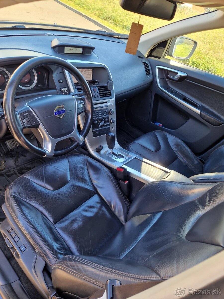 Volvo XC60 D5 (151kW) AWD - 12