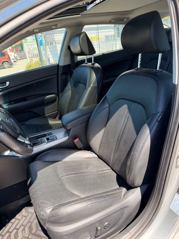 Kia Optima 2.0 I Plug in Hybrid r.v.2016 PHEV 150kw - 12
