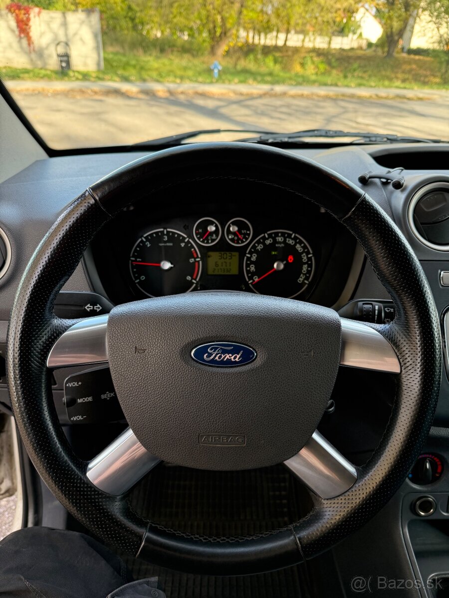 Predám Ford Transit Connect 1.8tdci 66kw - 12