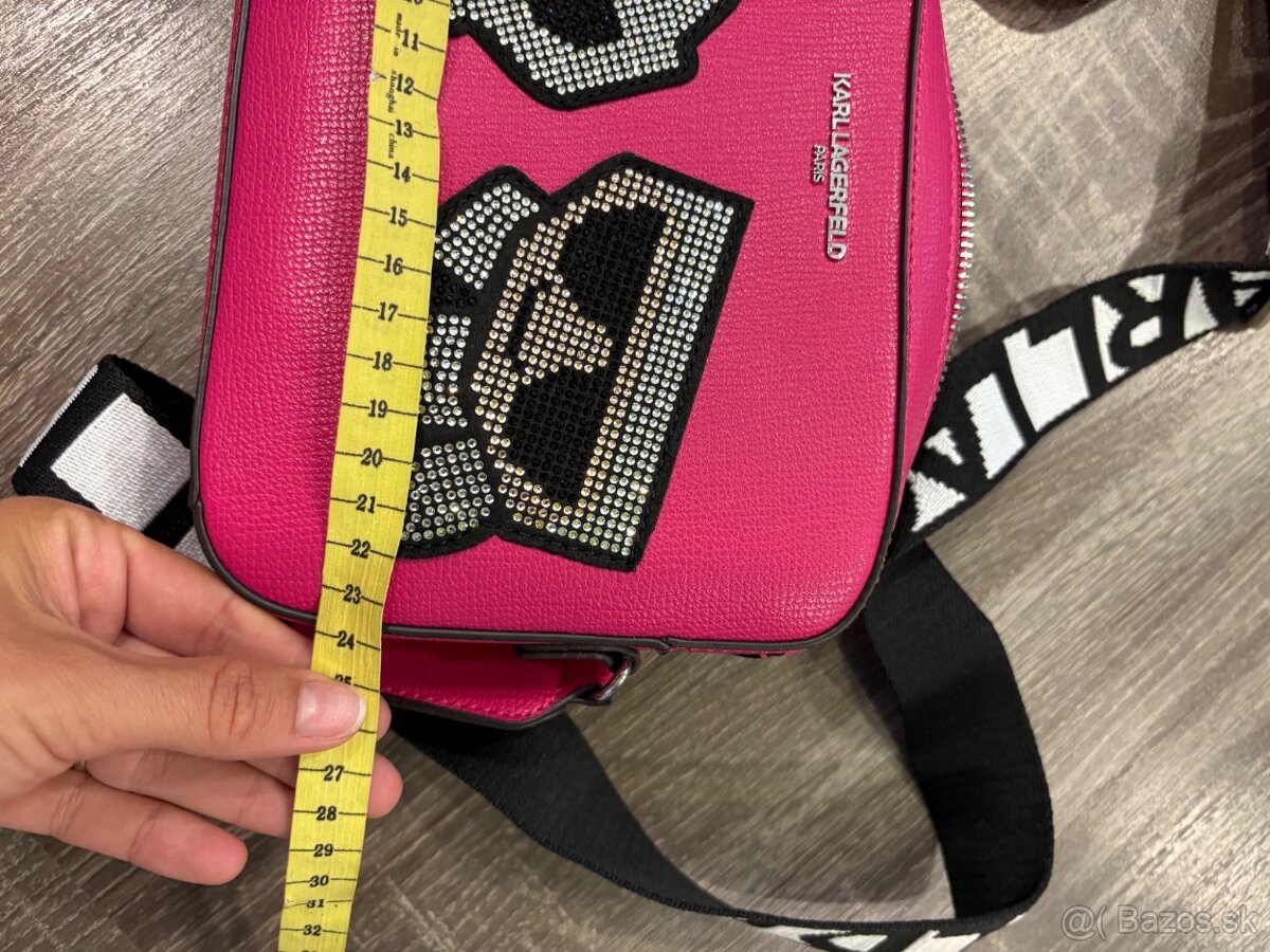 Karl Lagerfeld kožená crossbody kabelka - 12