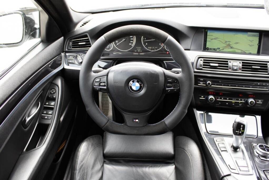 BMW 535d Touring z roku 2012 - 12
