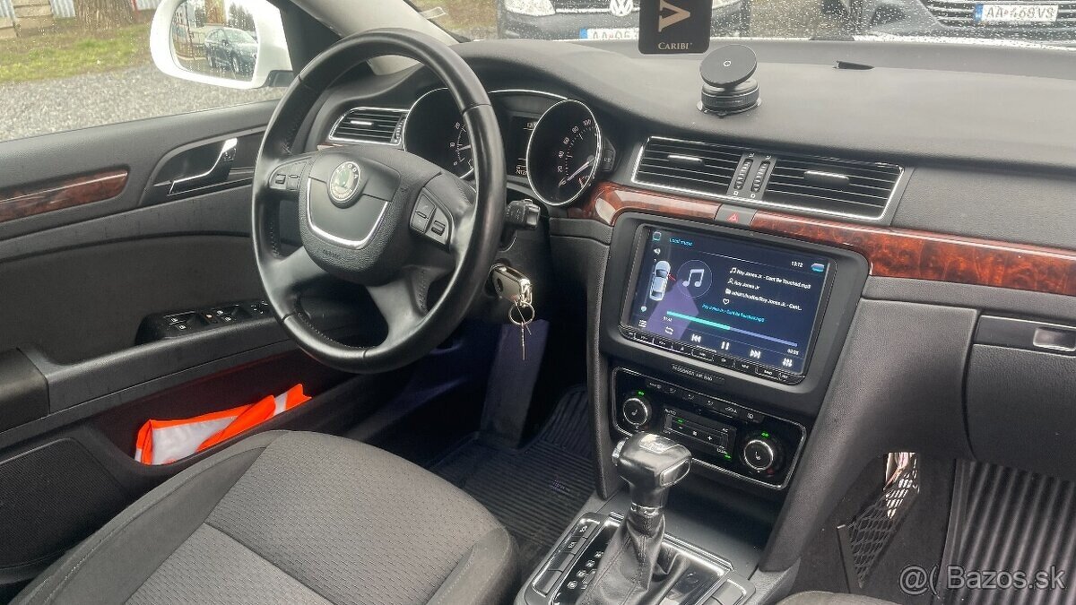 Predám Škoda Superb 3.6 benzín DSG 2013 - 12