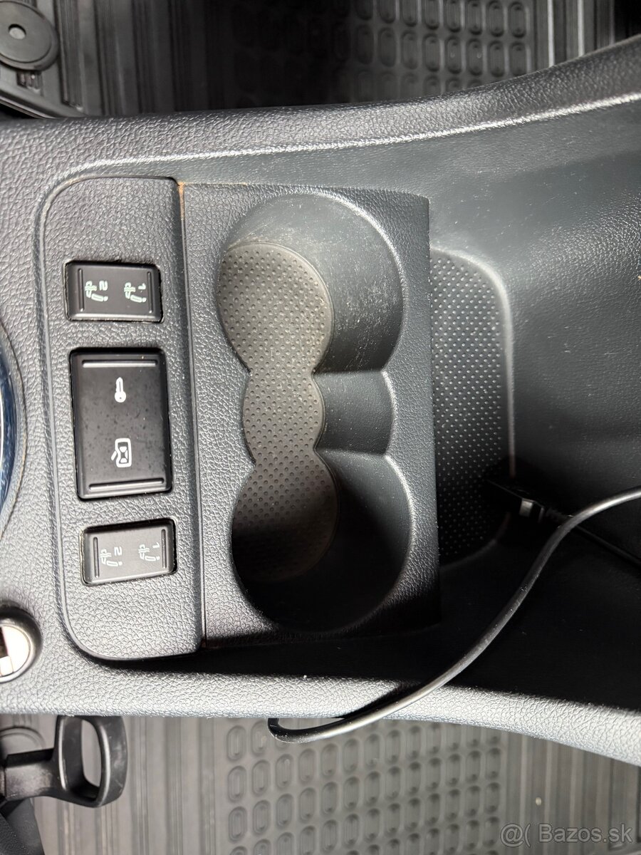 ŠKODA FABIA COMBI 1.2 Tsi 2012 - 12