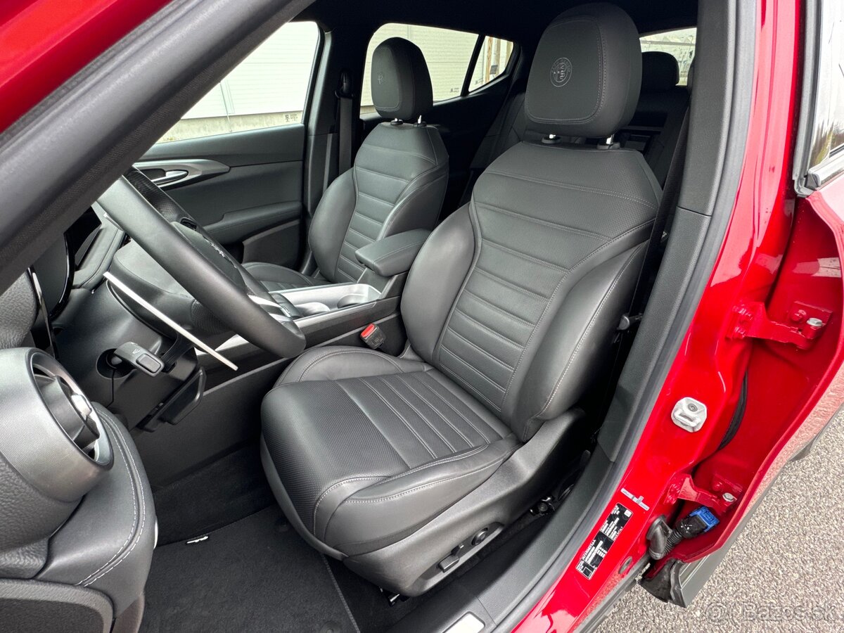 Alfa Romeo Tonale 1.5 mHEV 160k - 12