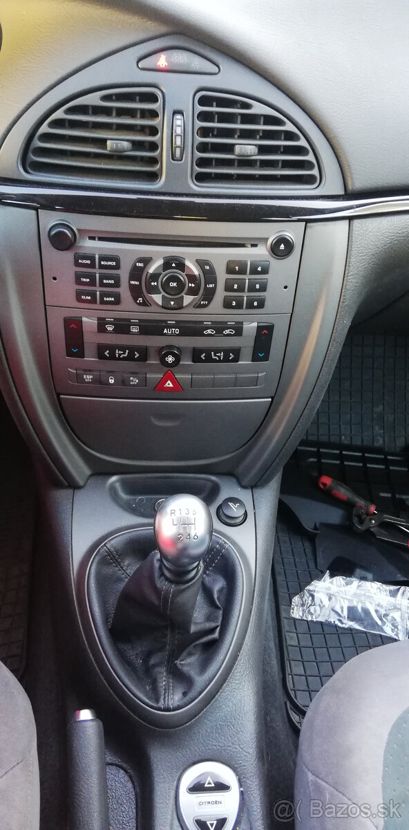 Rozpredam Citroen C5 combi 2.0hdi 100kw 2005 - 12