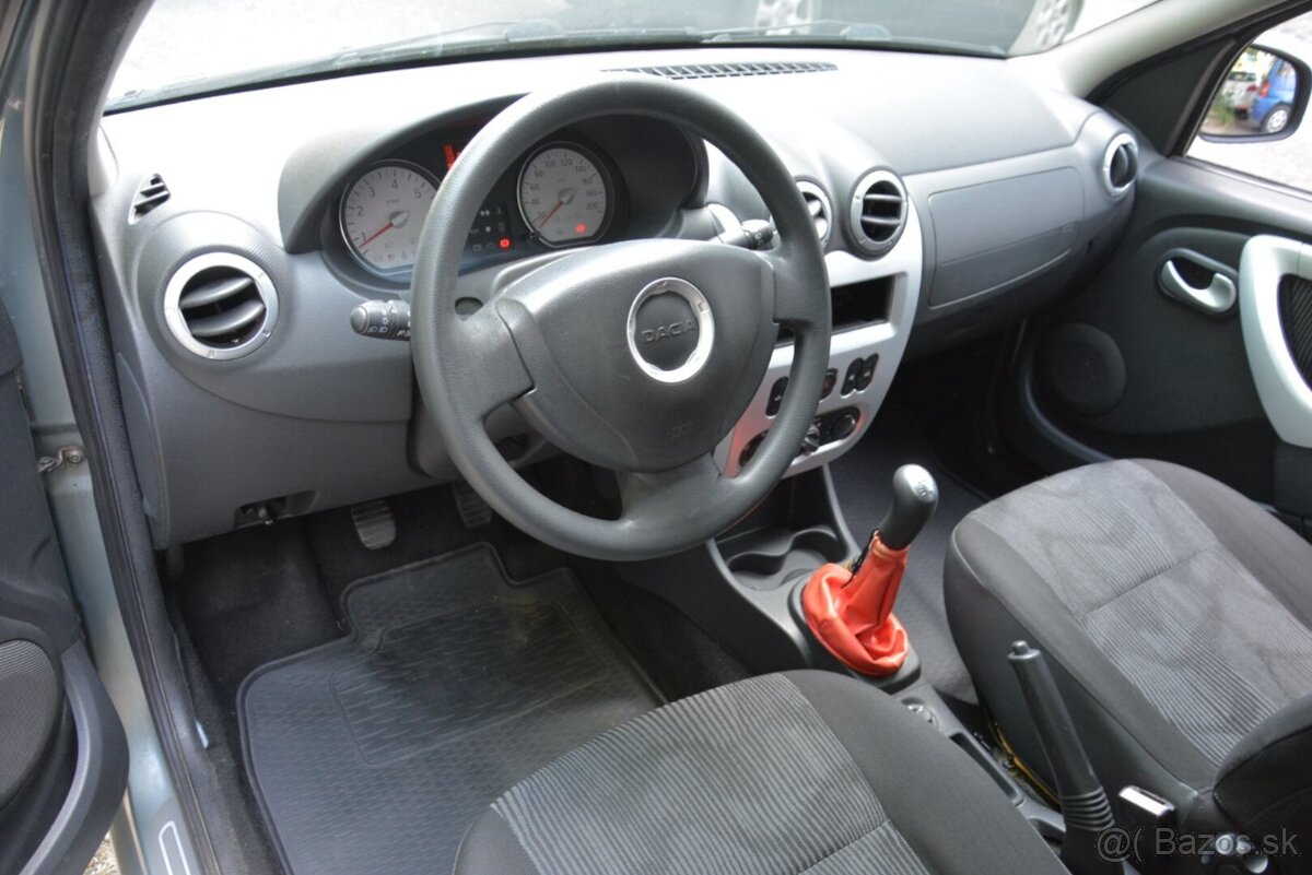 Dacia Logan MCV 1.6 Benzín 7 miest - 12