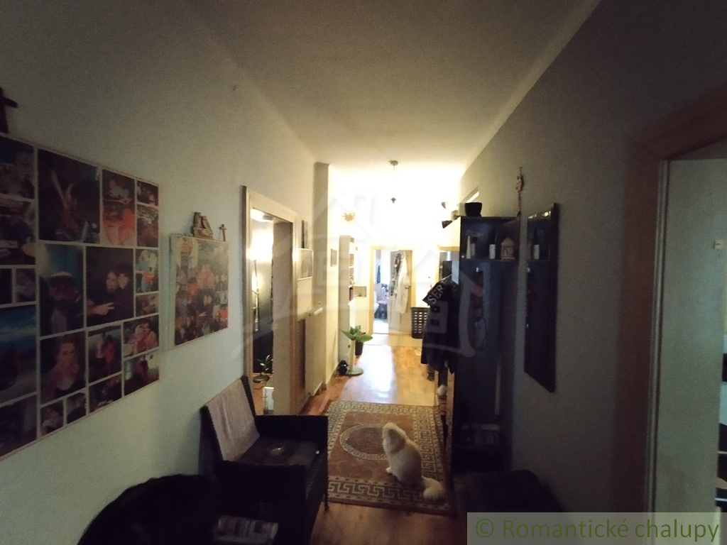 Rodinný dom - Horná Štubňa s bývaním na prízemí aj na posc - 12