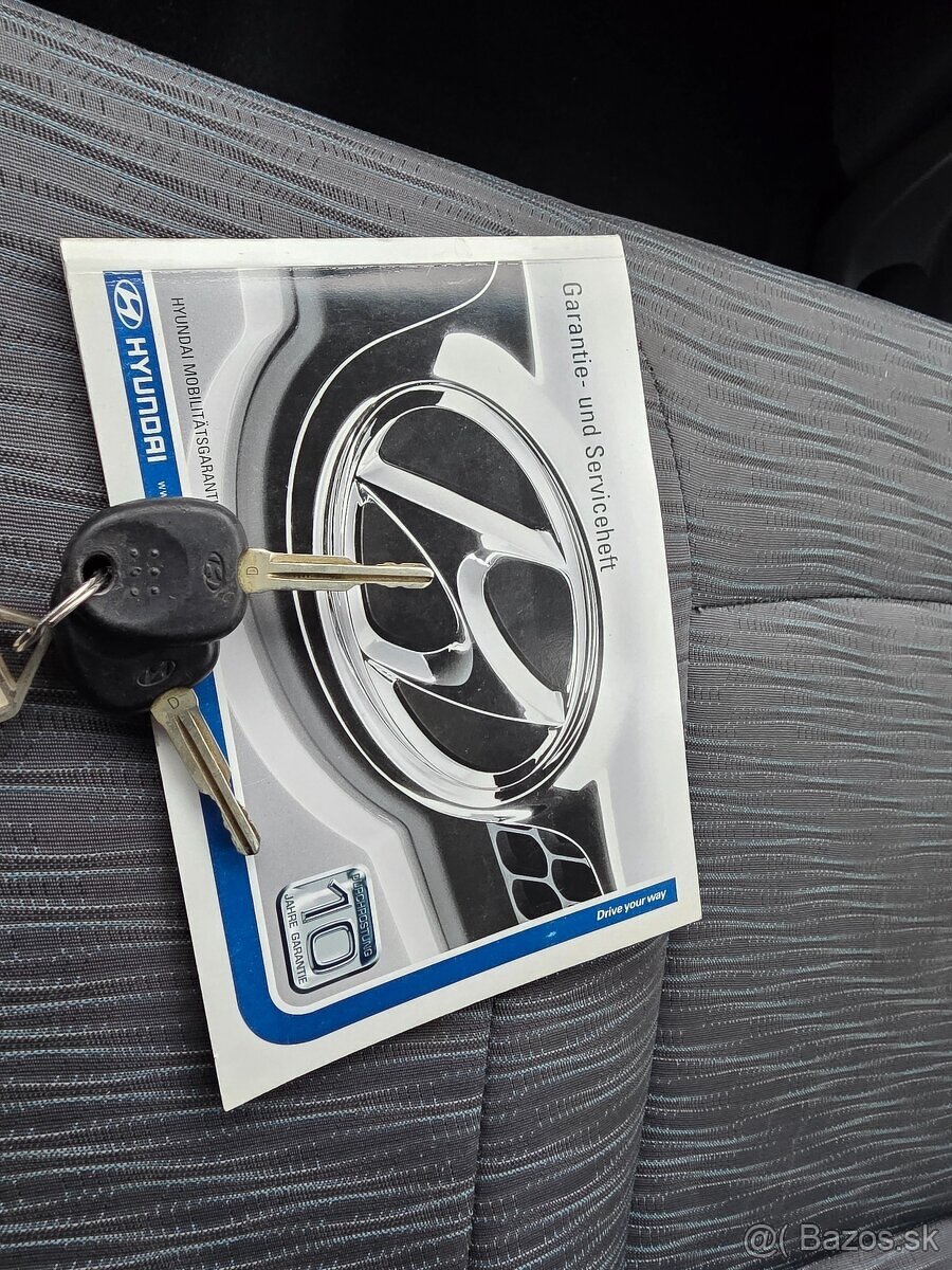 Hyundai H-1 2.5 CRDi - 12