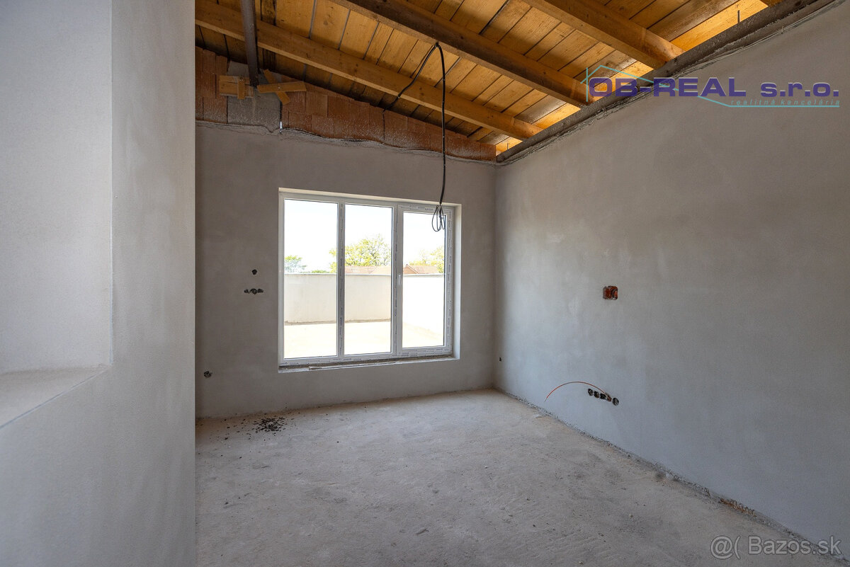 C_Predaj 3izb bytu 103m2 na 1.poschodí tehl. bytovky GA-HODY - 12