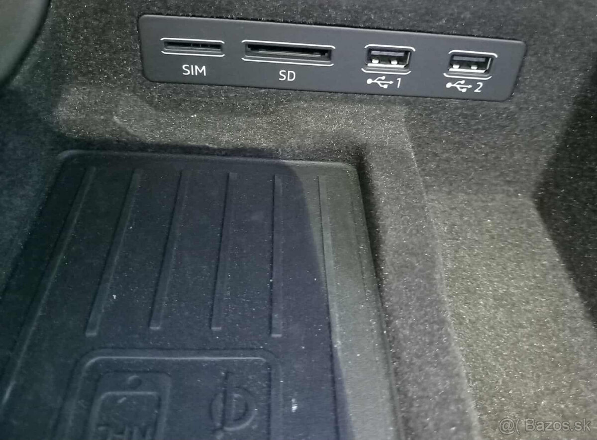 Audi A6 2.0Tdi Quattro Avant Automat 150kw/205Koní r.v.2019 - 12