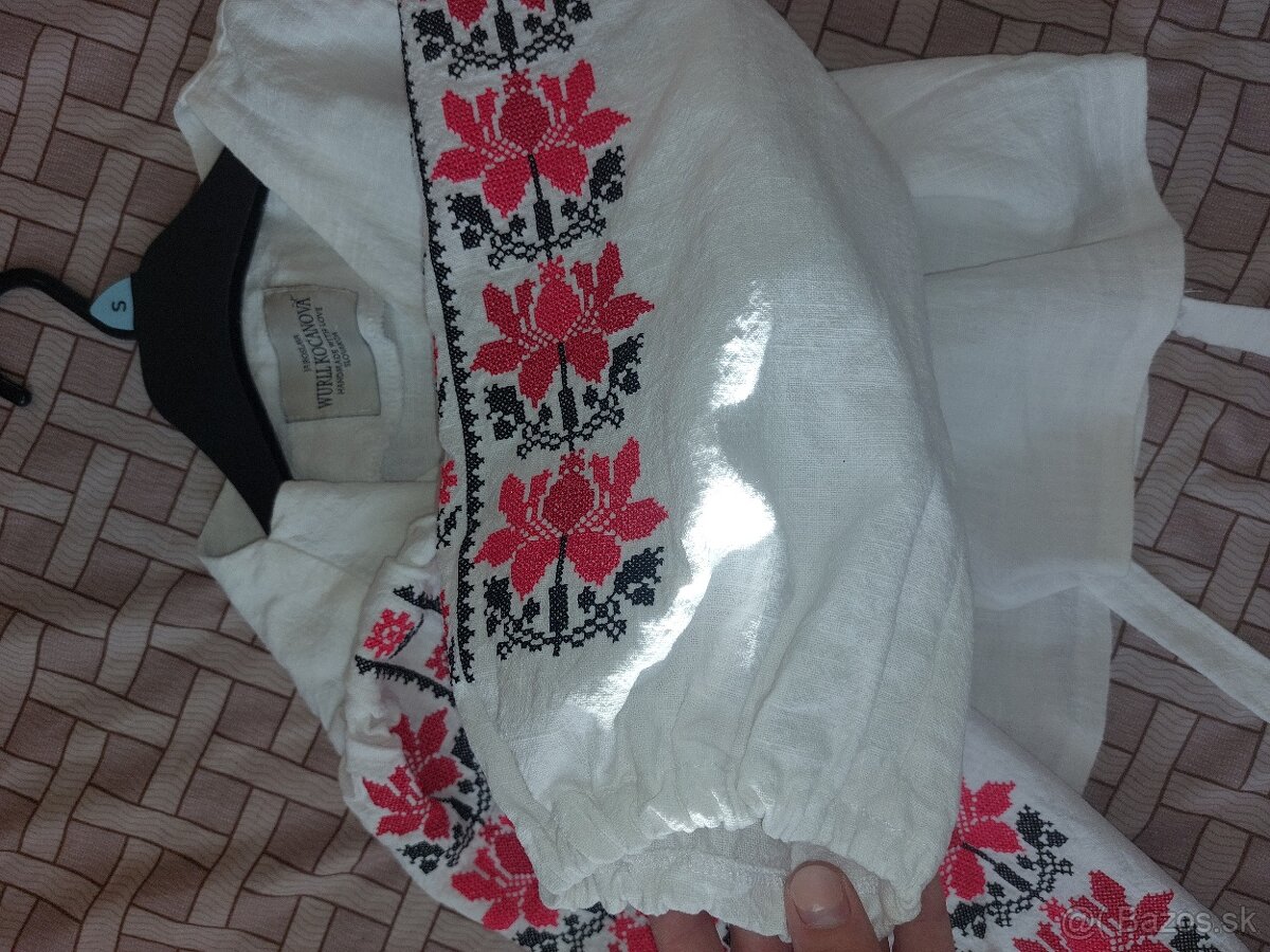 Vyšívaný top Jaroslava Wurll Kočanová S/M - 12