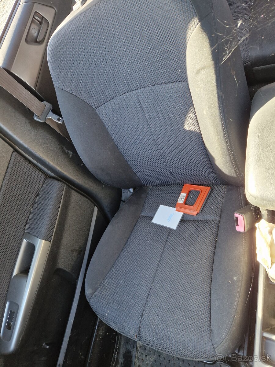 Rozpredam subaru forester 2.0D rv.2011 - 12