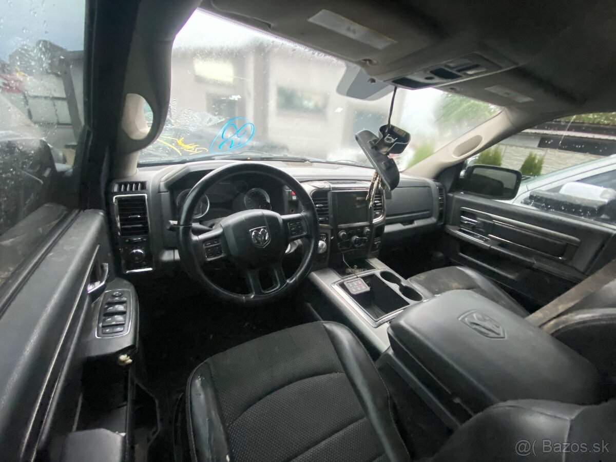 Dodge Ram 5.7 4x4 SPORT TOP CENA - 12