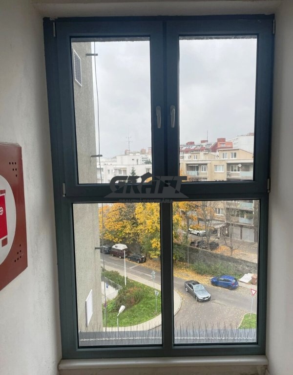 Svetlý, čiastočne zrekonštruovaný 4-izb. byt Svetlá ul. - BA - 12