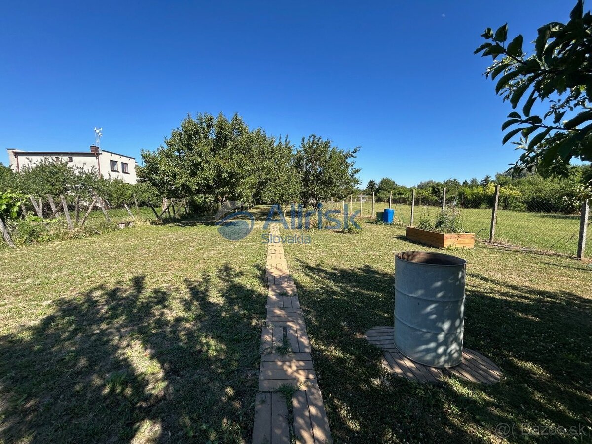 NOVÁ CENA Vidiecky dom s nádhernou záhradou dvojgaráž, t - 12