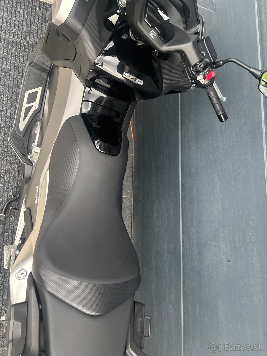 Honda Integra NC750D ABS - 12