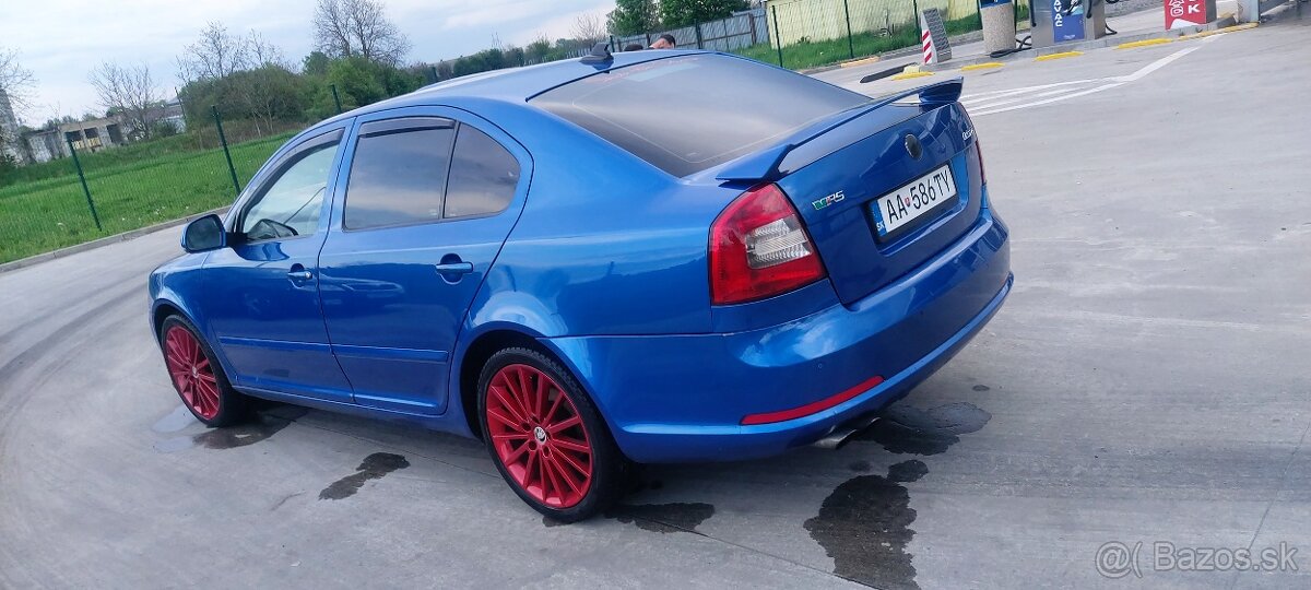 Predám škoda octavia vrs 2.0tdi CR facelift - 12