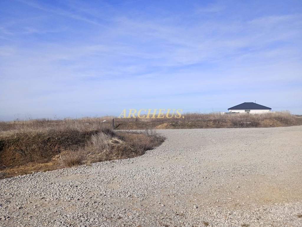 Stavebný pozemok so stavebným povolením a projektom Radimov - 12