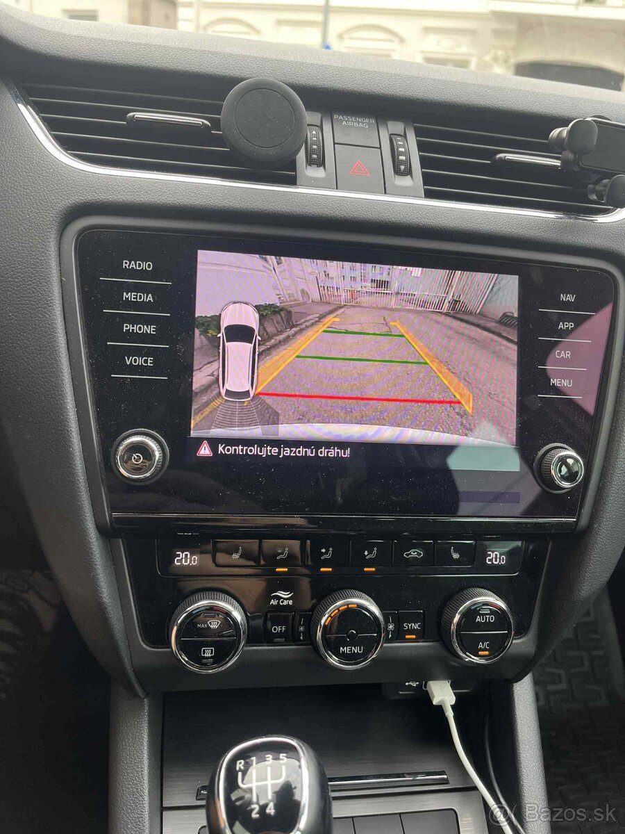 Škoda Octavia 3 - 12