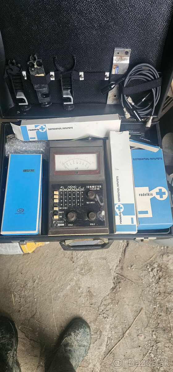 meracie prístroje - 12