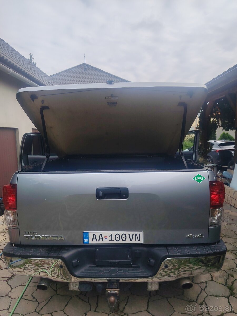 Toyota TUNDRA 4X4 5,7 iForce / LPG / DPH / REZERVOVANE - 12