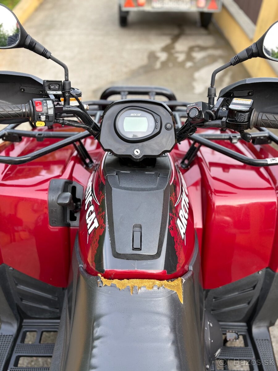 ARCTIC CAT 700 - 12