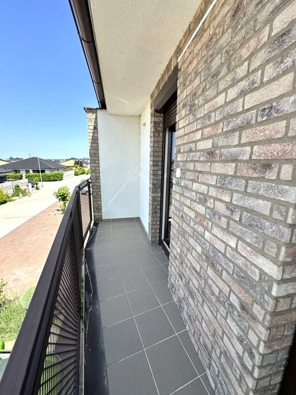 Novostavba 3 izbový byt 90,96 m2 s 2 terasami a parkoviskom - 12