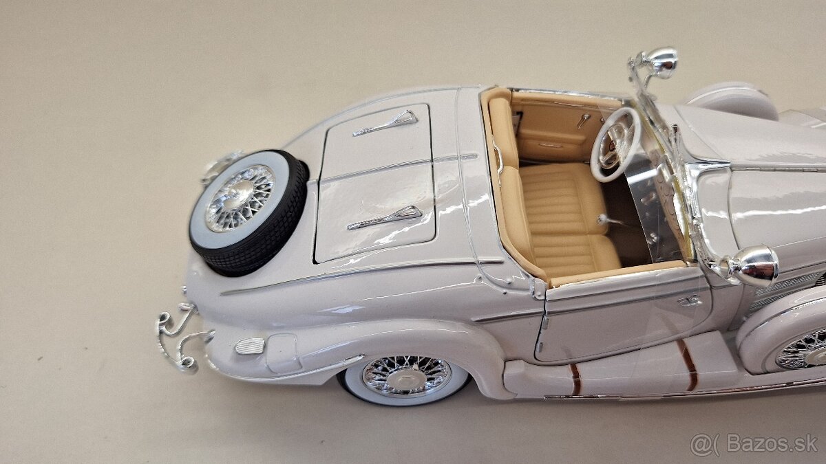 1:18 MERCEDES-BENZ 500K - 12