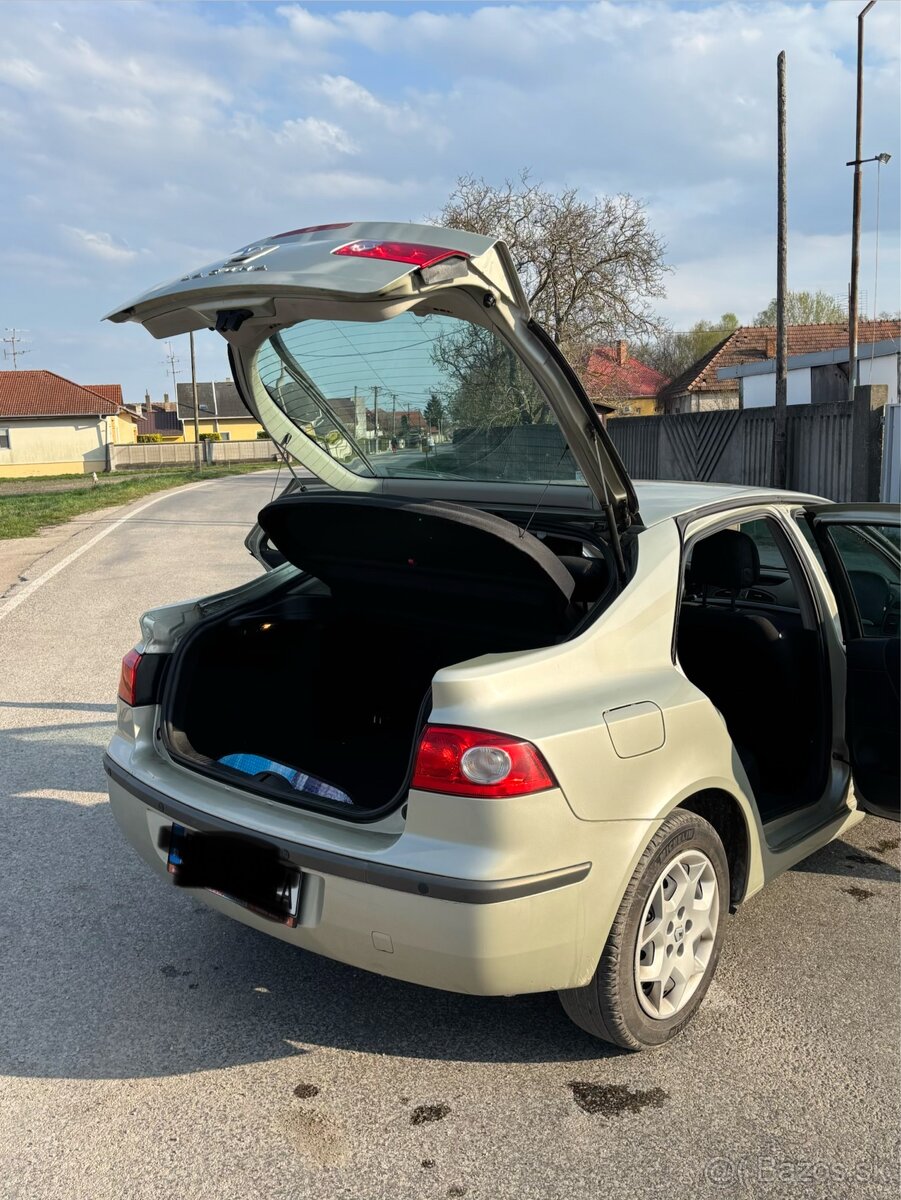 Predám Renault Laguna - 12