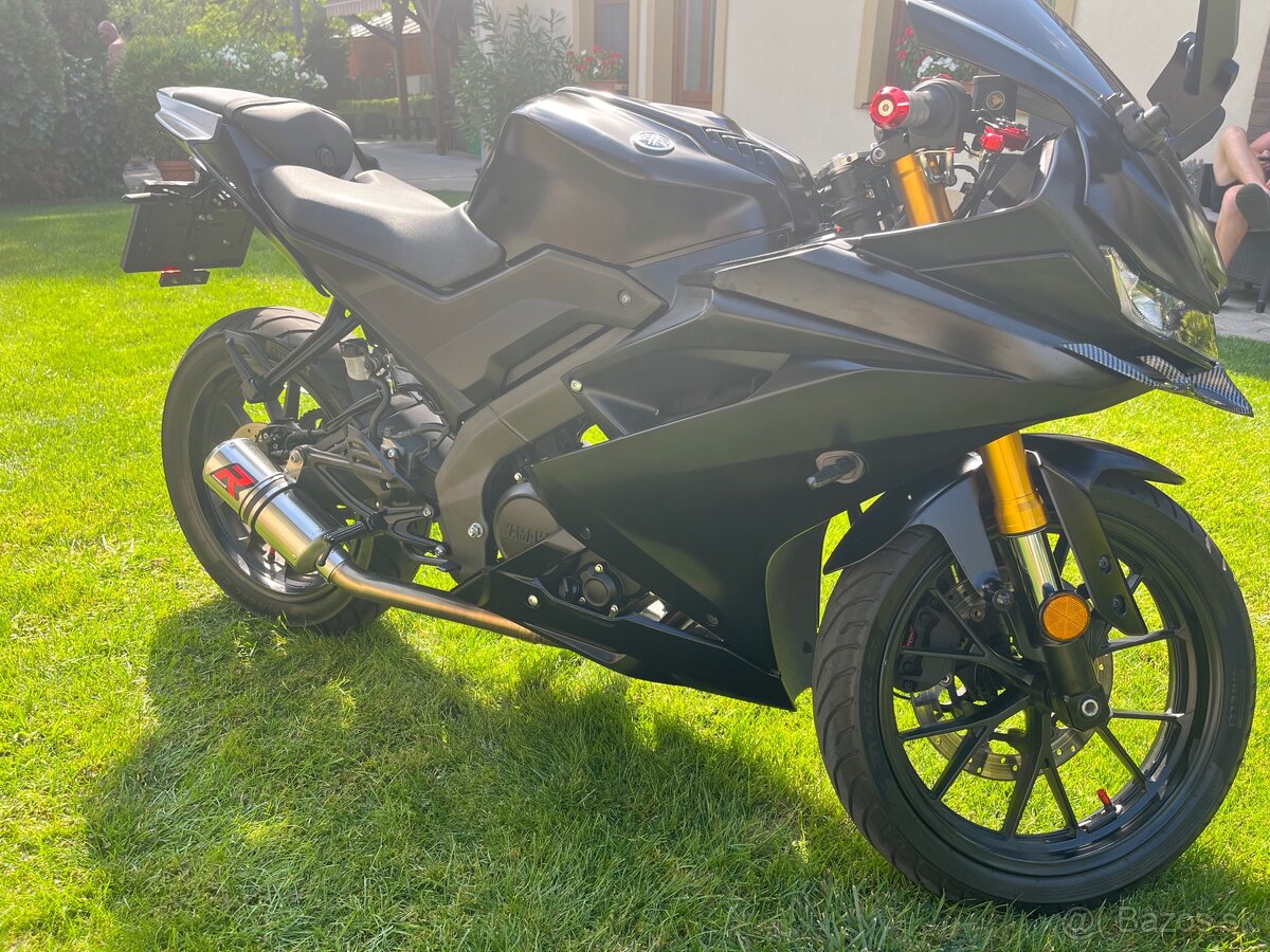Yamaha YZF-R125 - 12