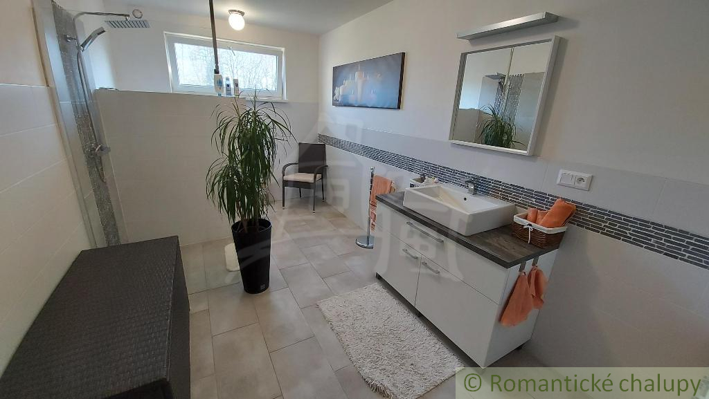 Exkluzívna usadlosť na bývanie, podnikanie, farmu, alebo a - 12