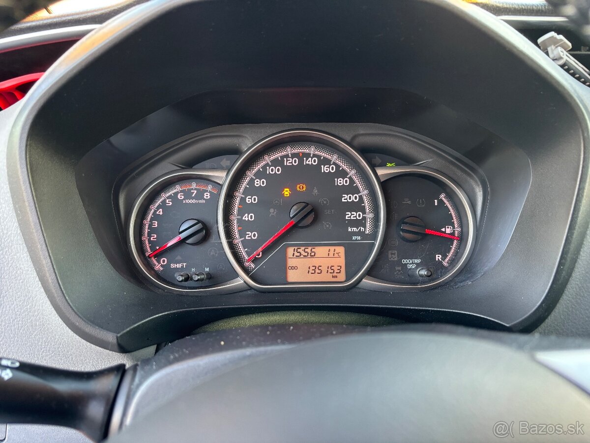 Toyota Yaris 1.33I Dual VVT-i 2016 - 12