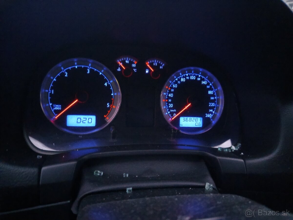 Rozpredám Volkswagen Golf 4 combi - 12