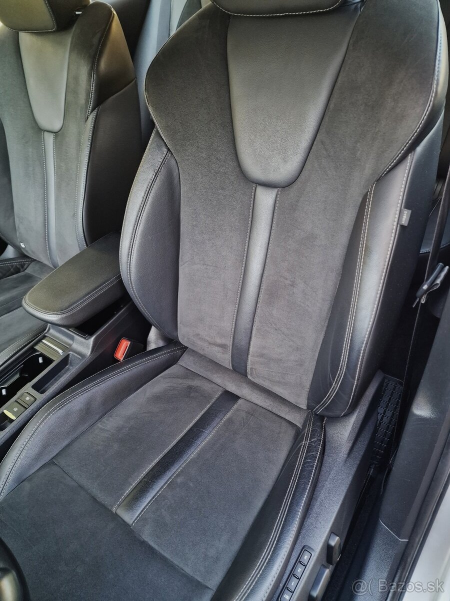 Škoda Octavia Combi 2.0 TDI SCR Style DSG - 12