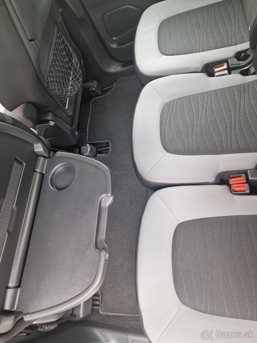 Citroën C4 Picasso eHDi 115 Seduction 85KW SR 1majiteľ Plná - 12