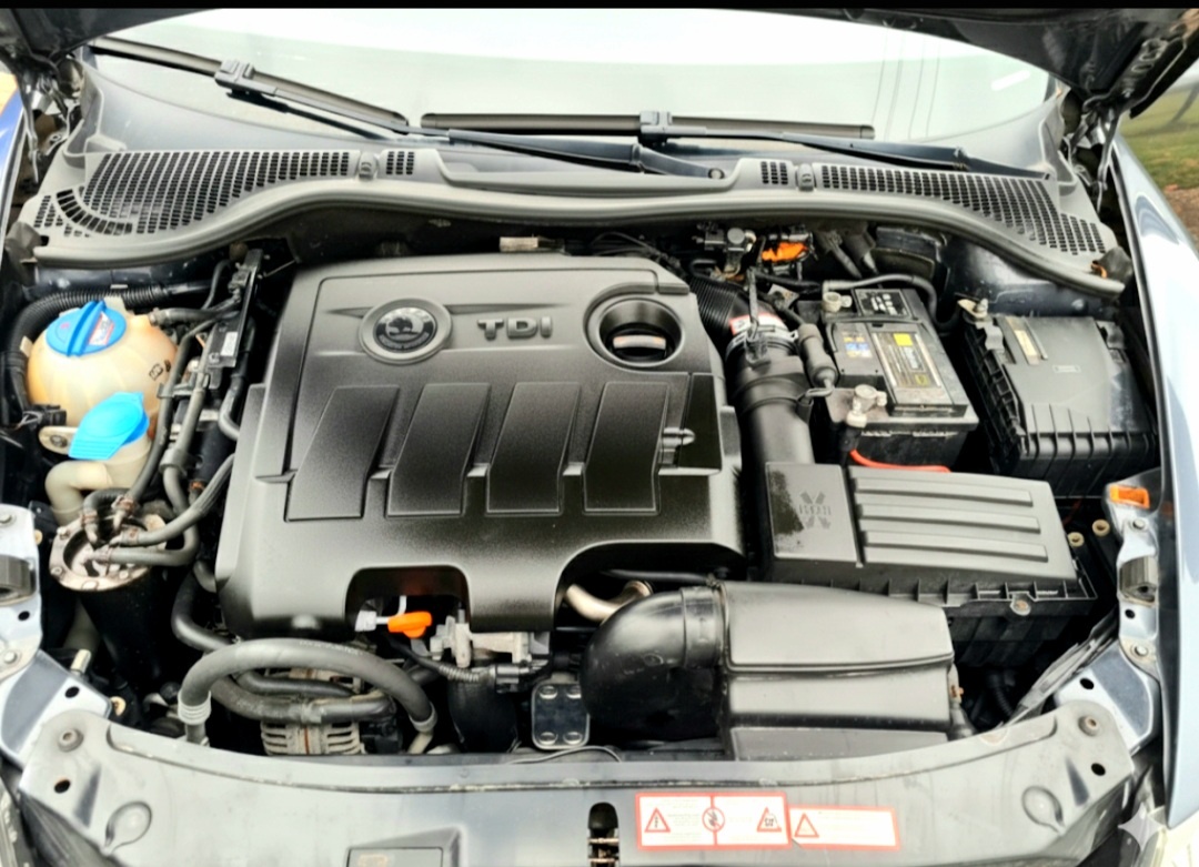 Škoda Octavia II COMBI FACELIFT 2,0 TDI 103KW 105"PS - 12