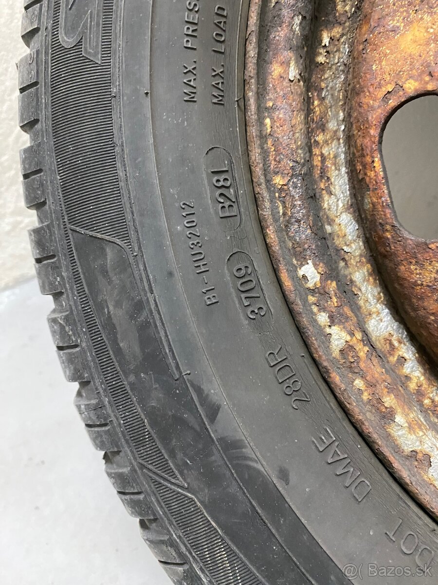 Sada 4 plechových diskov so zimnými pneu Dunlop - 12