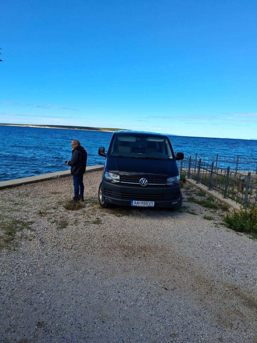 Predám mikrobus multivan VW T5 - 12