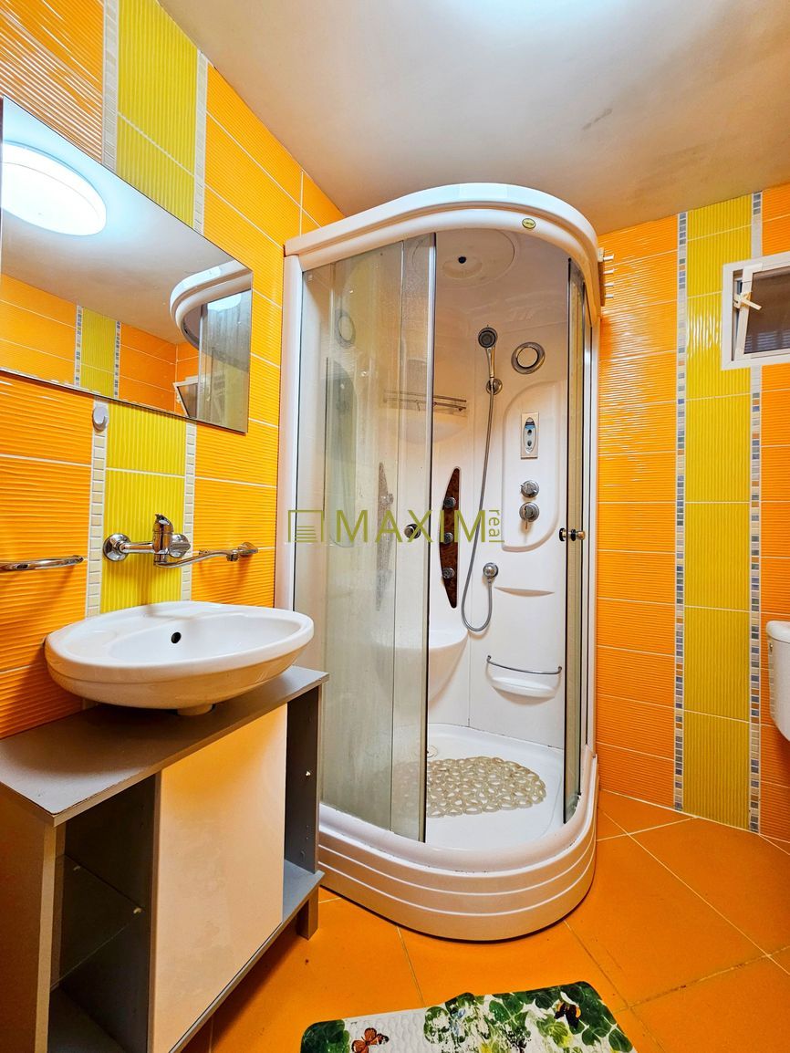 Ponúkame na predaj Rodinný dom v Bratislave - Vajnory - 12